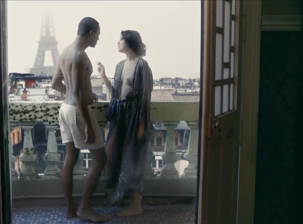 Agatha Moreira Paga Peitinho no Filme Pixinguinha, Um Homem Carinhoso