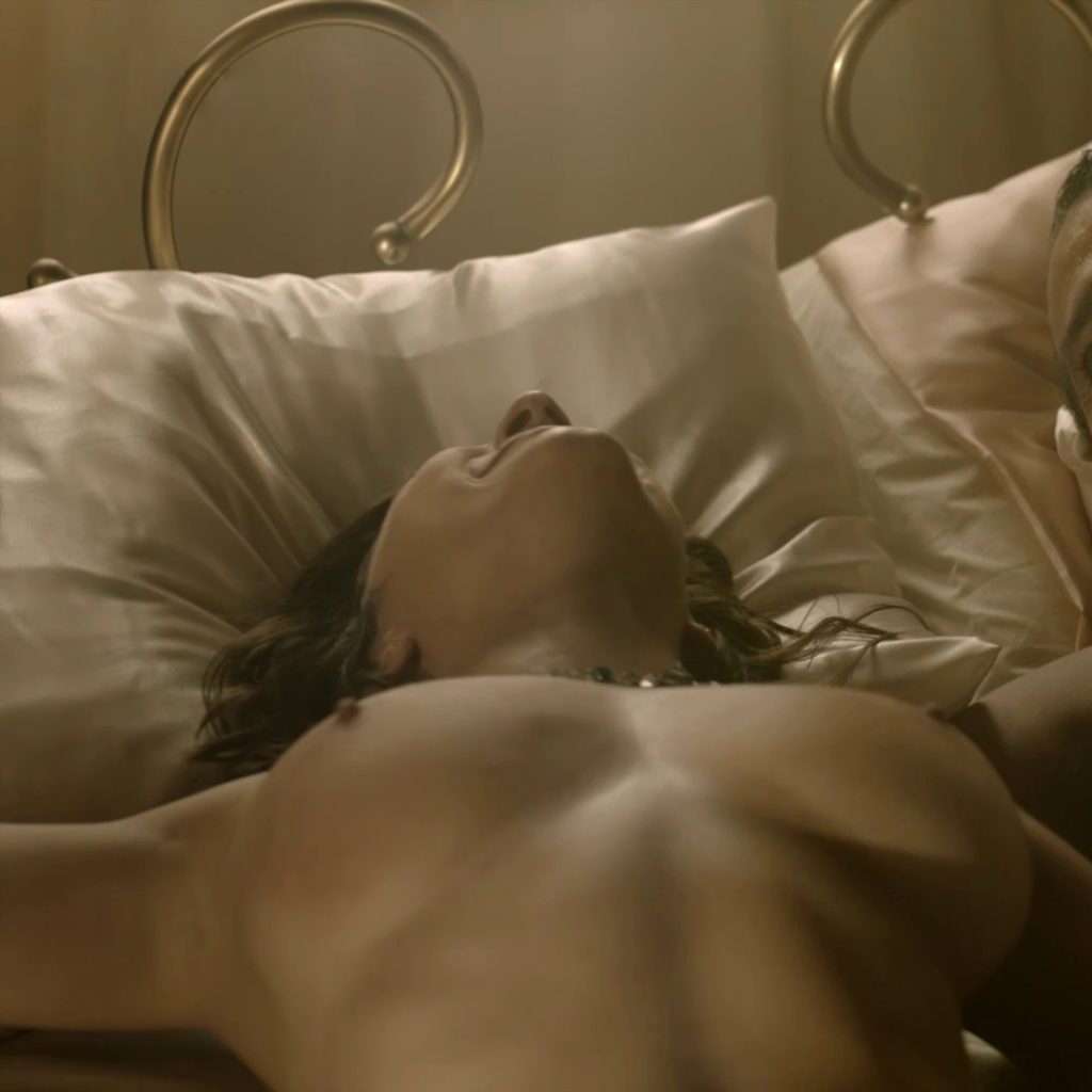 Lorena Comparato Nua, Pelada, Cena de Nudez Frontal em Boca de Ouro