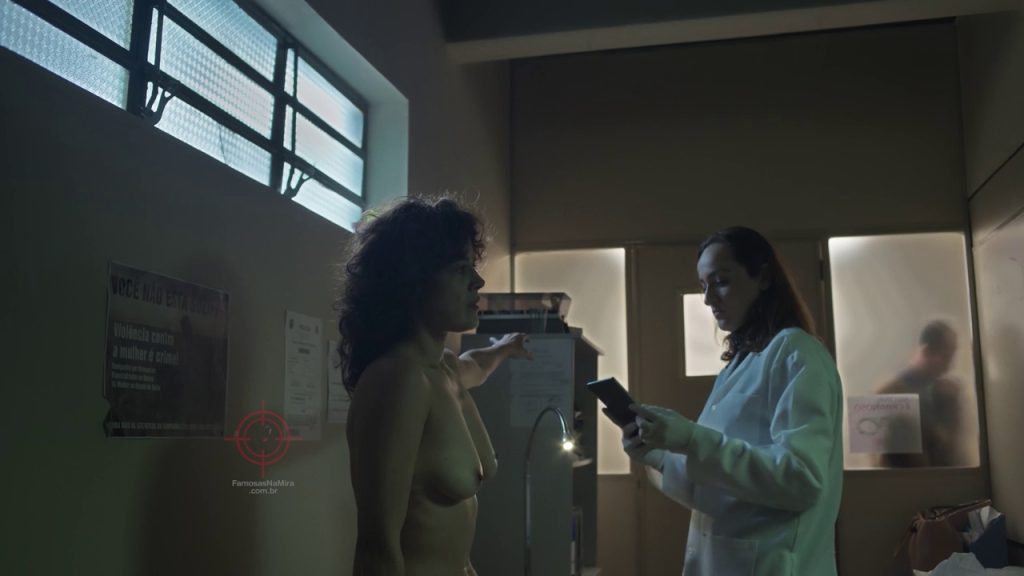 Maeve Jinkings Topless Mostrando Peitos em Os Outros