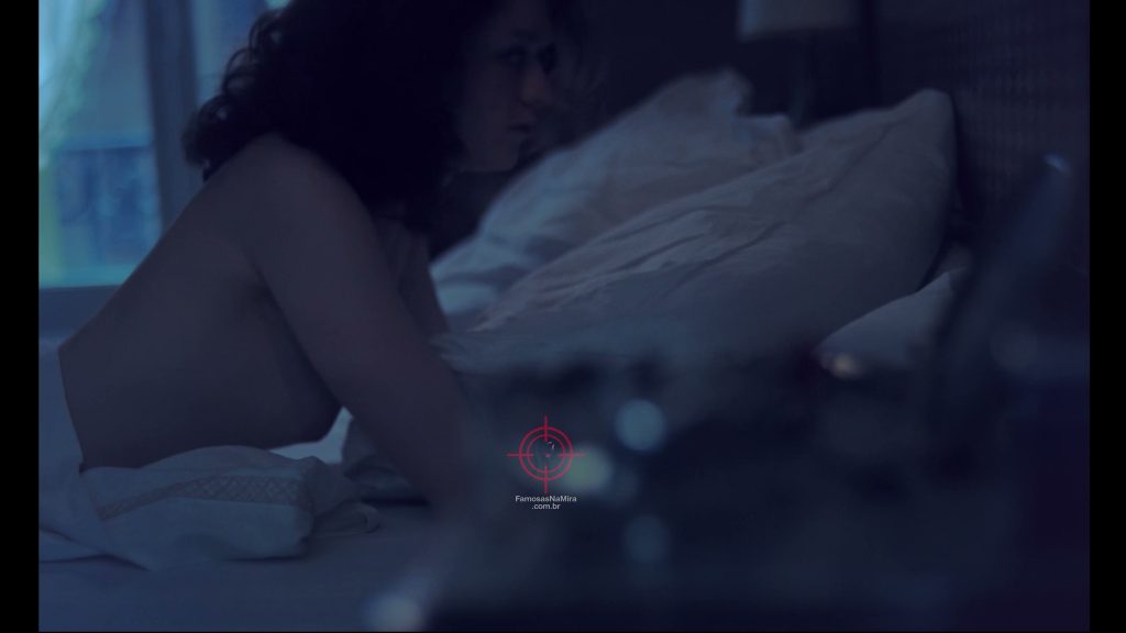 Maisie Williams, a Arya Stark, Paga Peitinho em The New Looks