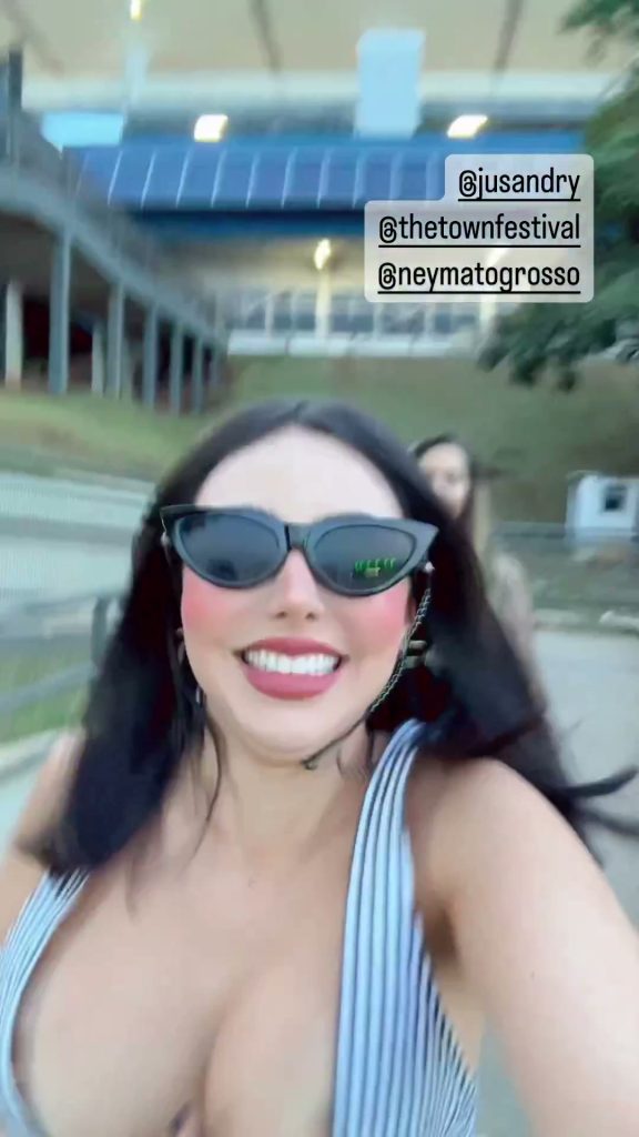 Nyvi Estephan Paga Peitinho Nos Stories Enquanto Corria