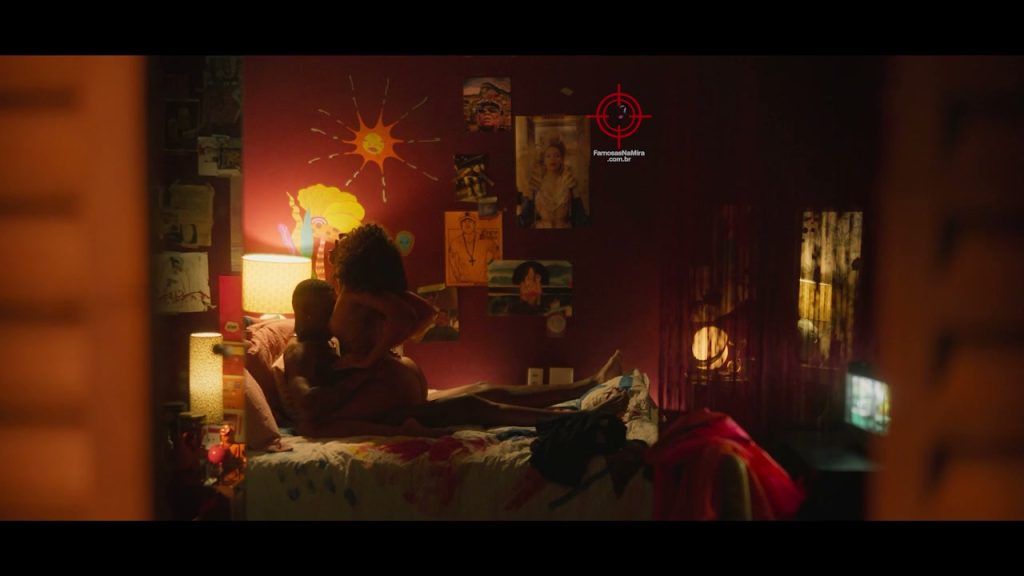 Gabz Nua, Pelada Cena de Sexo em Da Ponte Pra Lá (9 Fotos + Vídeo).