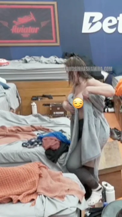 A Fazenda 17, Flagras, Gaby Spanic, Topless - [25/10/2025]