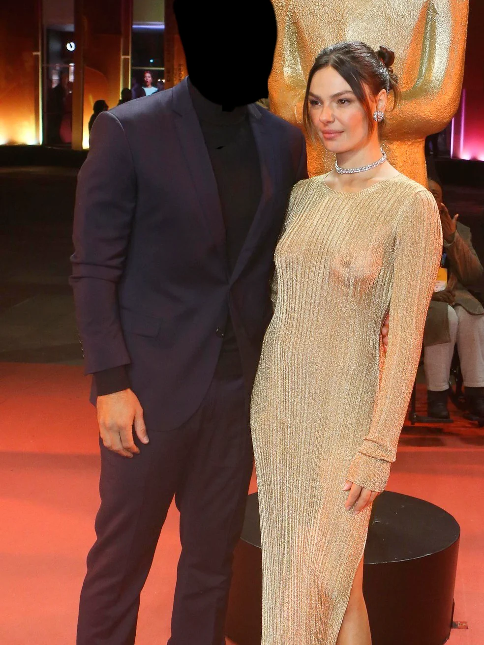 Isis Valverde, Transparencia - [31/10/2025]