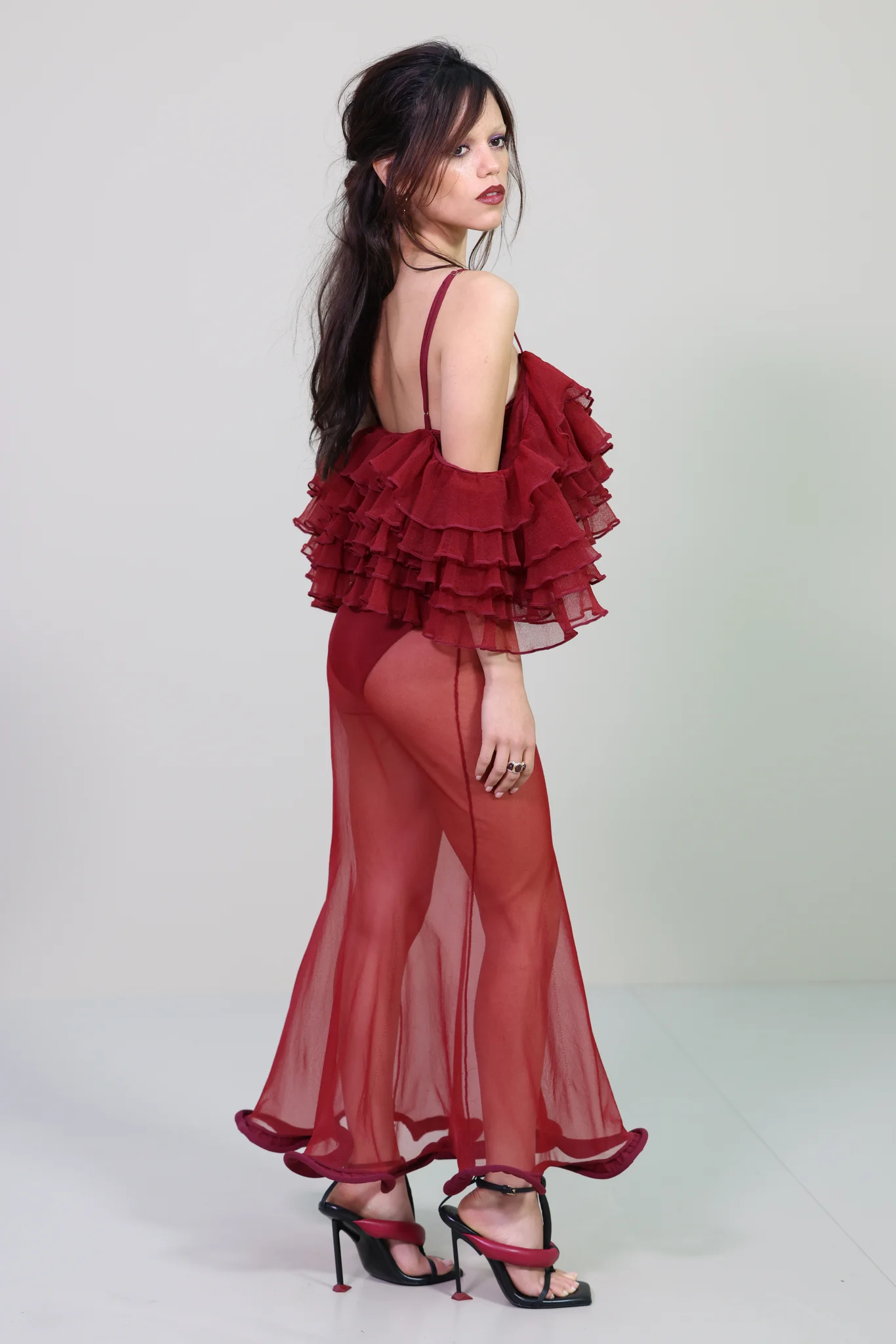 Jenna Ortega, TClothes, Givenchy - [03/10/2025]