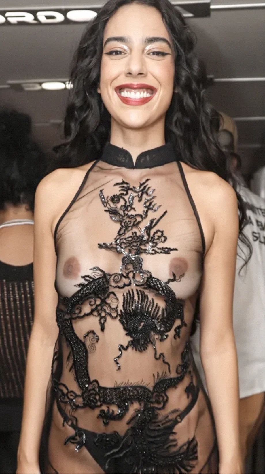 Marina Sena, Transparencia - [31/10/2025]