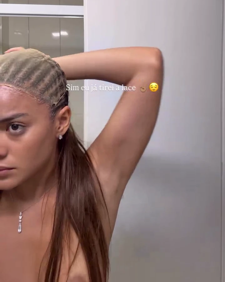 Bella Campos, Flagras - [08/11/2025]