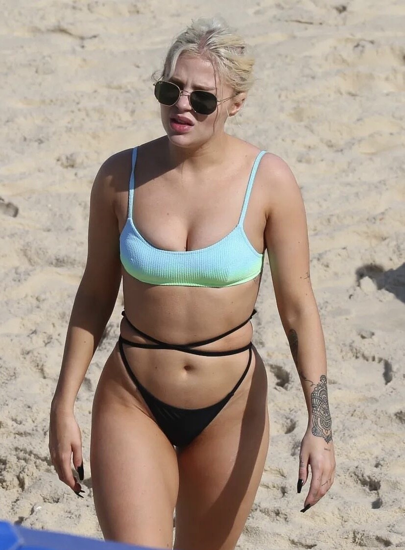 Biquini, Luisa Sonza, Paparazzi - [25/11/2025]