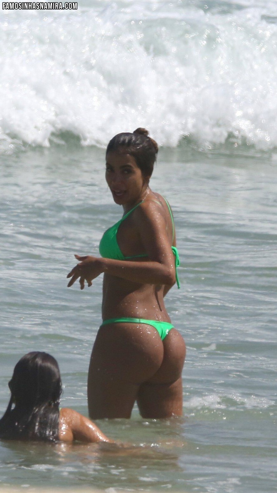 Anitta, Biquini, Paparazzi - [22/12/2025]