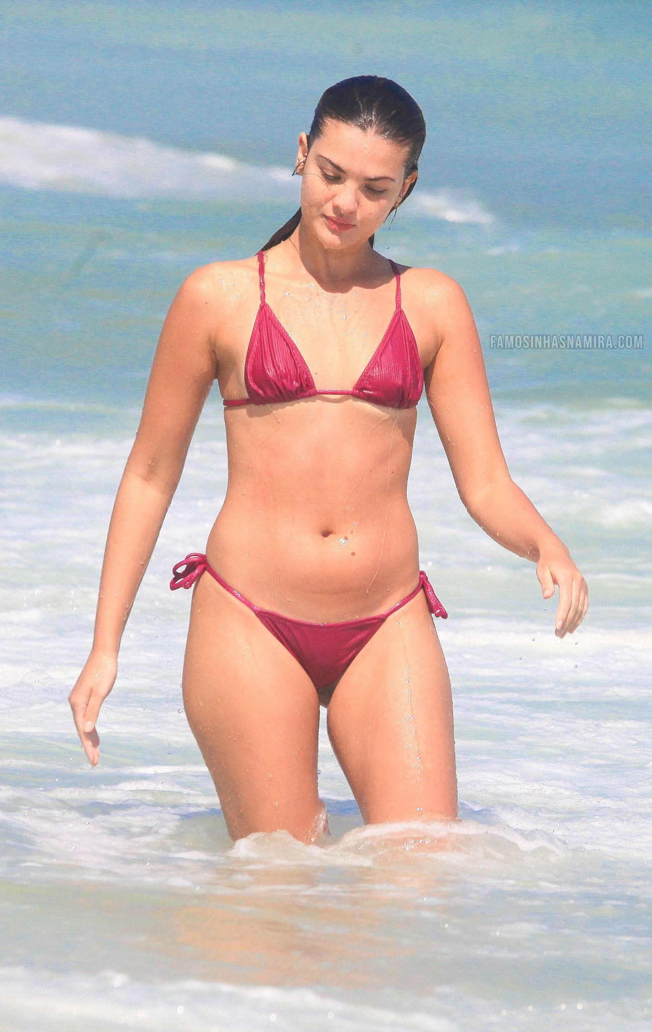 Biquini, Duda Santos, Livia Inhudes, Paparazzi, Praia - [05/12/2025]