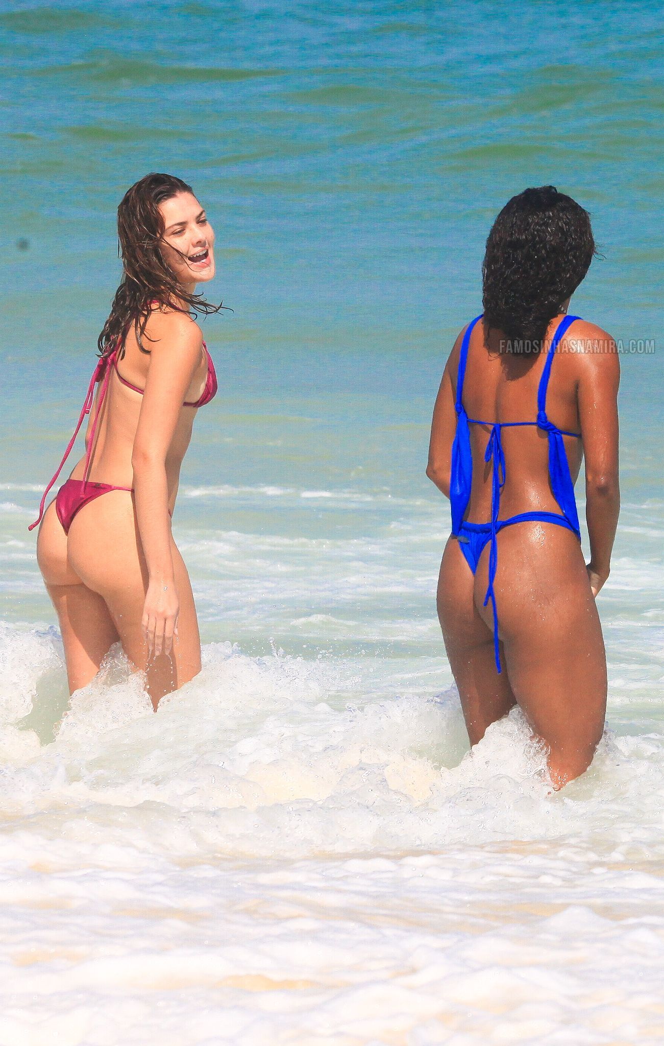 Biquini, Duda Santos, Livia Inhudes, Paparazzi, Praia - [05/12/2025]