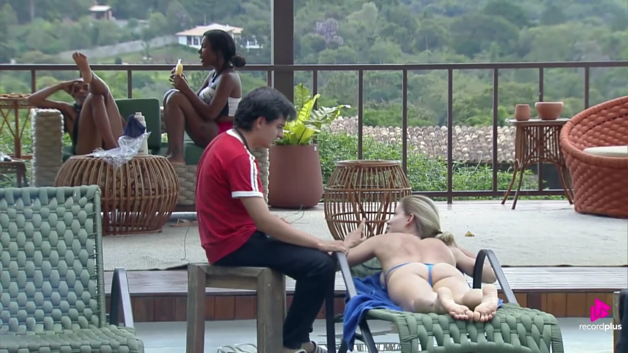 A Fazenda 17, Biquini, Saory Cardoso - [01/12/2025]