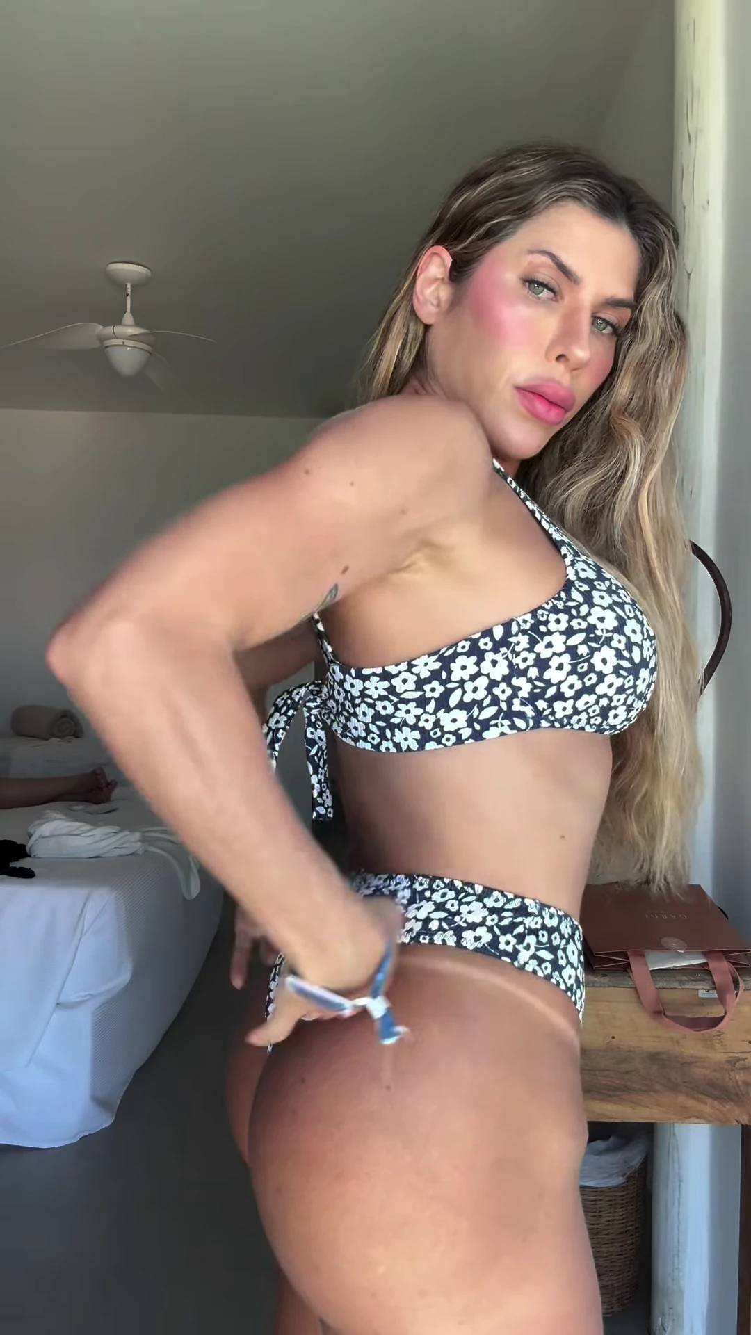 Ana Paula Minerato, Biquini, Instagram - [04/01/2026]