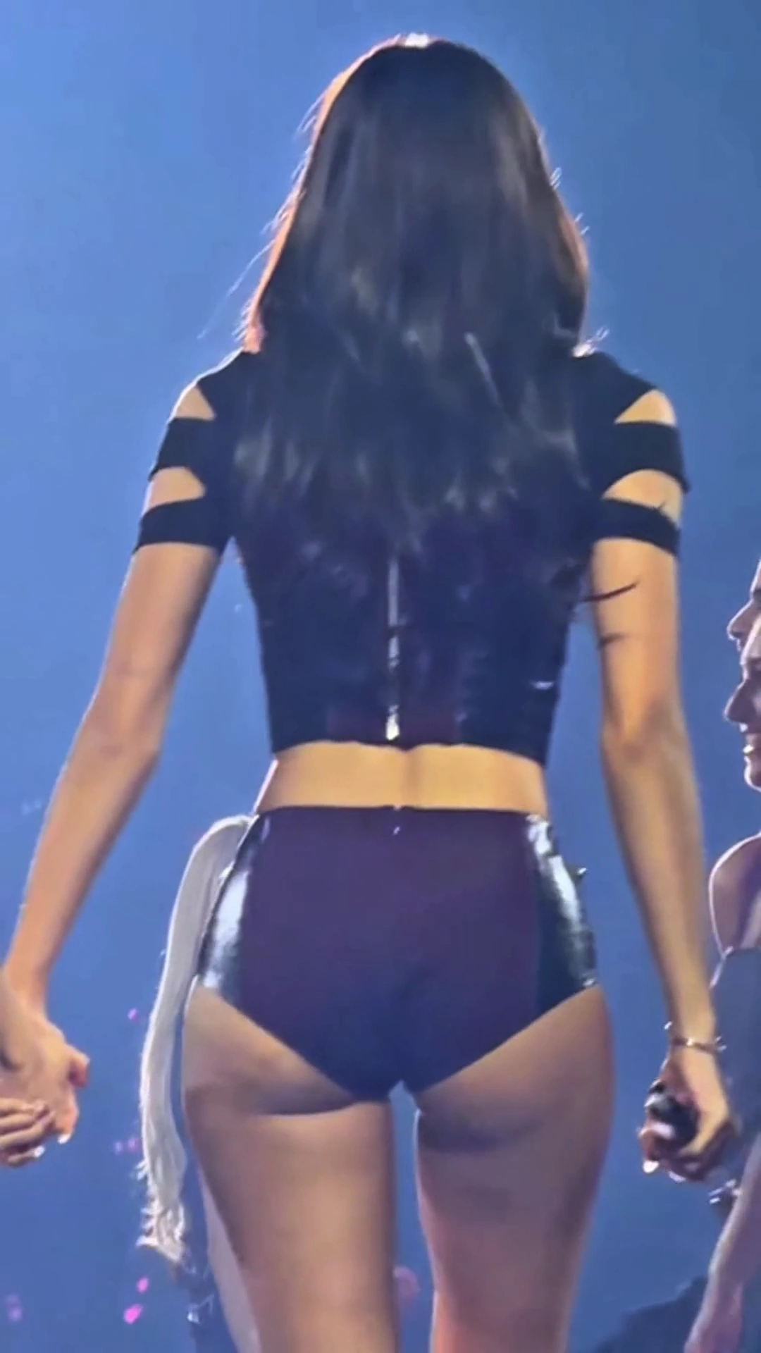 BLACKPINK Lisa, Slowmo, TClothes - [19/01/2026]