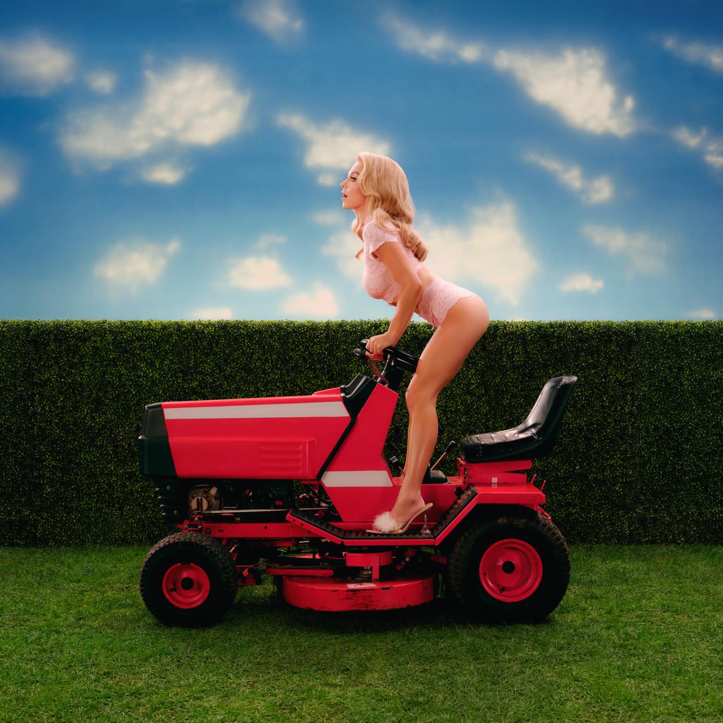 Lingerie, Sydney Sweeney, Transparencia - [05/02/2026]