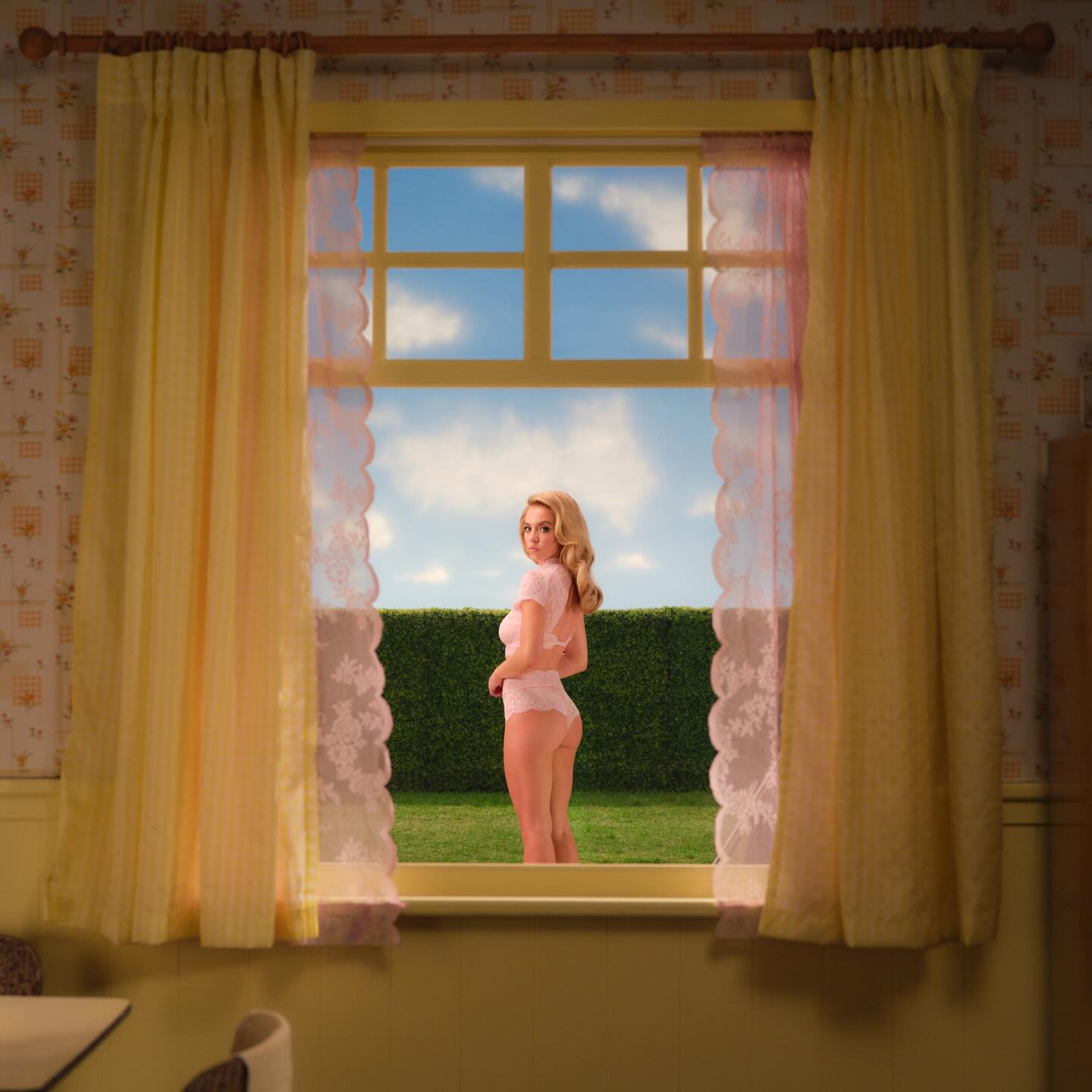 Lingerie, Sydney Sweeney, Transparencia - [05/02/2026]