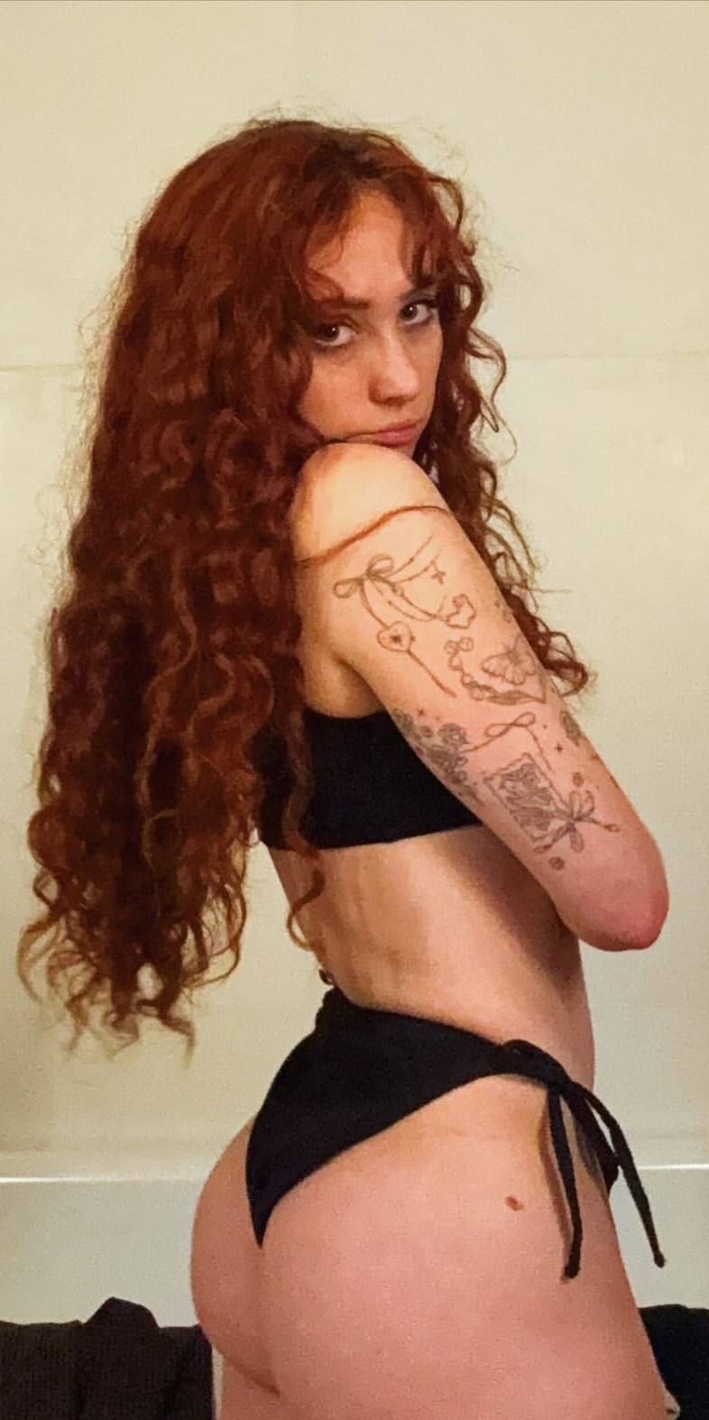 Chappell Roan, TClothes - [23/03/2026]