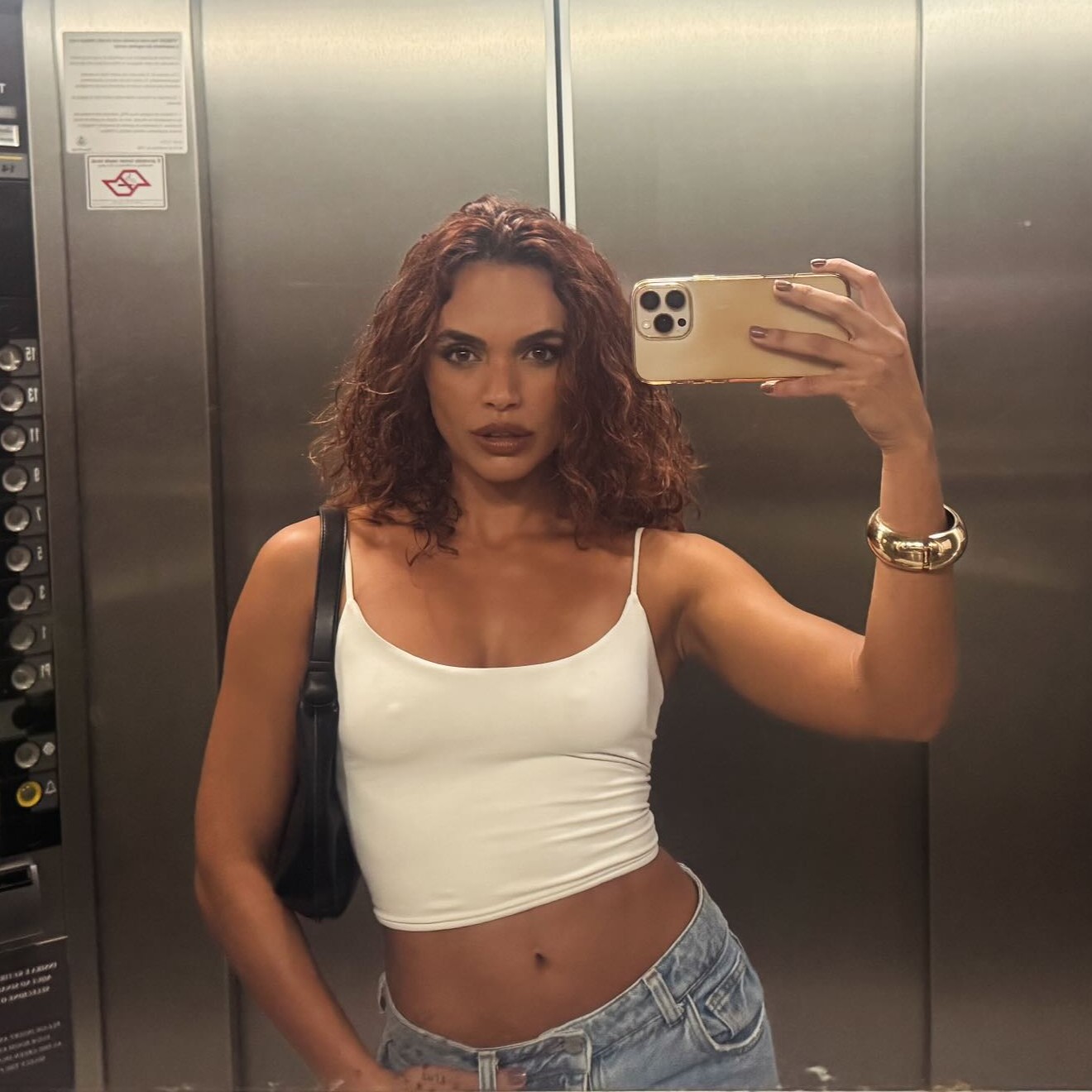 Giovana Cordeiro, TClothes - [30/04/2026]